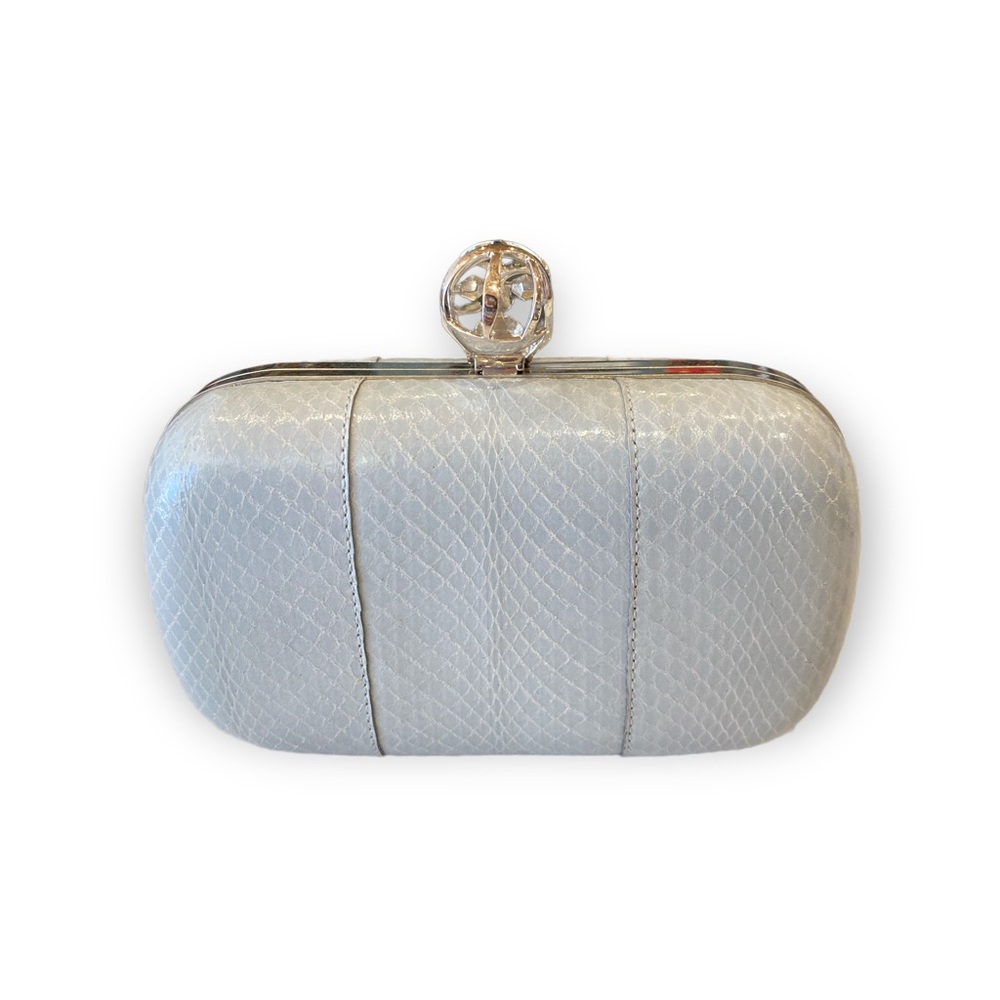 Alexander McQueen clutch - Picture 3 of 5